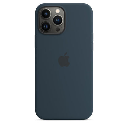 iPhone 13 Silicone Case with MagSafe